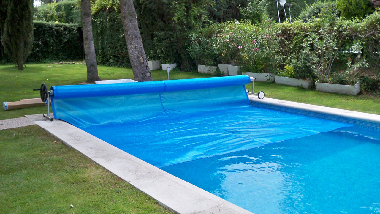 cobertores piscinas irregulares